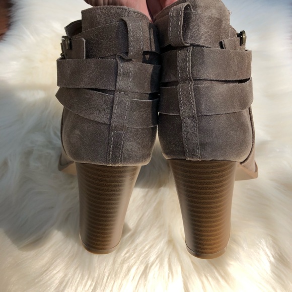 Diba Peep Toe Ankle Booties *NWOT* - Picture 4 of 7